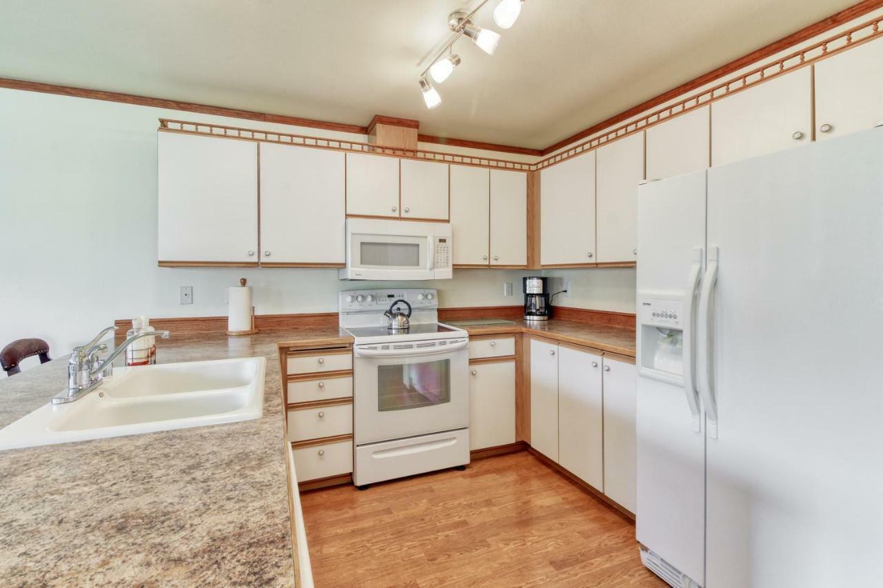 3 Bed 2 Bath Apartment In Левенуэрт Экстерьер фото